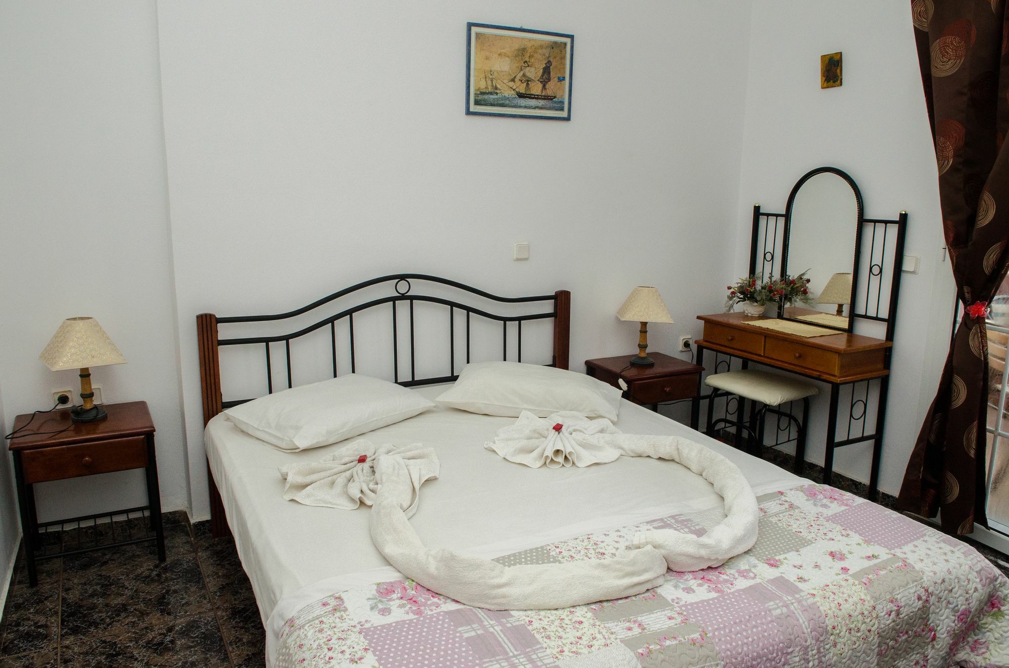 Yannis Pothoulakis Apartments Almirida Екстериор снимка
